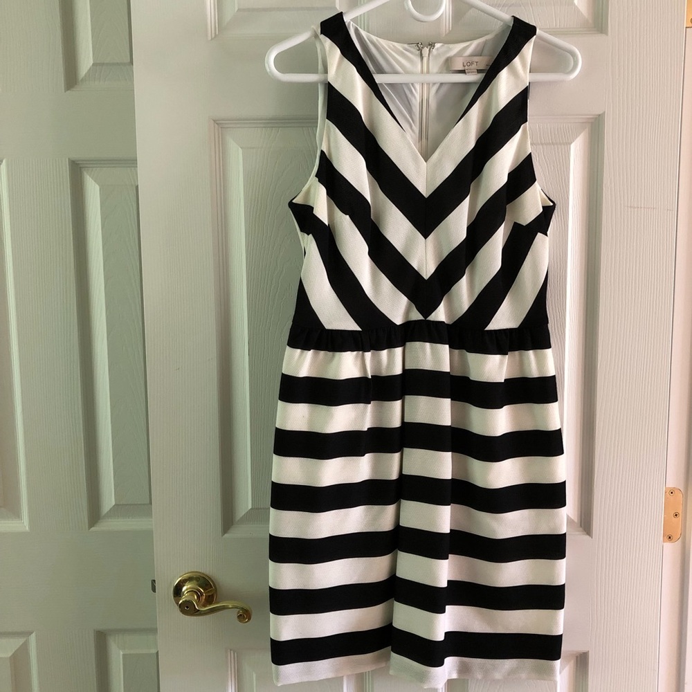 LOFT Black and White Striped Sleeveless V-Neck Dress